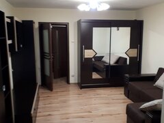 Eroii Revolutiei, Piata Progresu